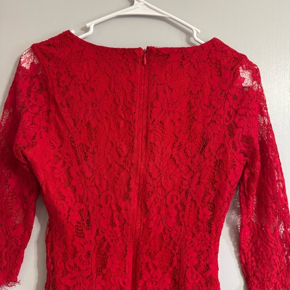 Covington Red All Over Lace Dress Size Small - Picture 7 of 9
